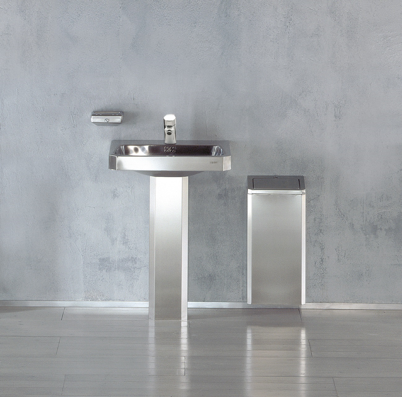 HLAVNÍ KATALOG - NEREZOVÉ VÝROBKY 